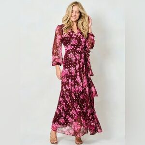 Hope & Ivy wrap front maxi dress in burgundy and pink floral size 4